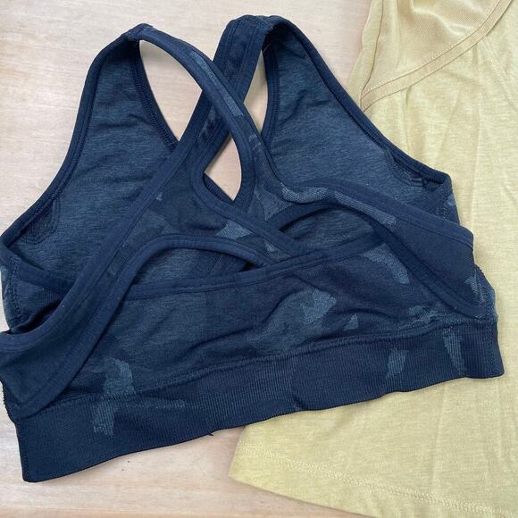 Nike, Gymshark, Aerie, YBP workout clothes bundle size small leggings/tops - Picture 5 of 11